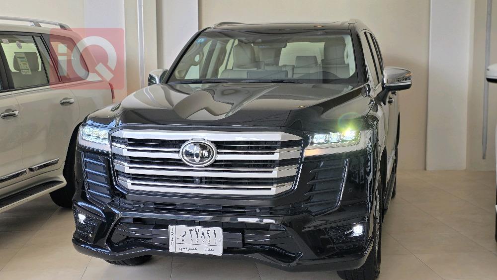 تويوتا لاندكروزر